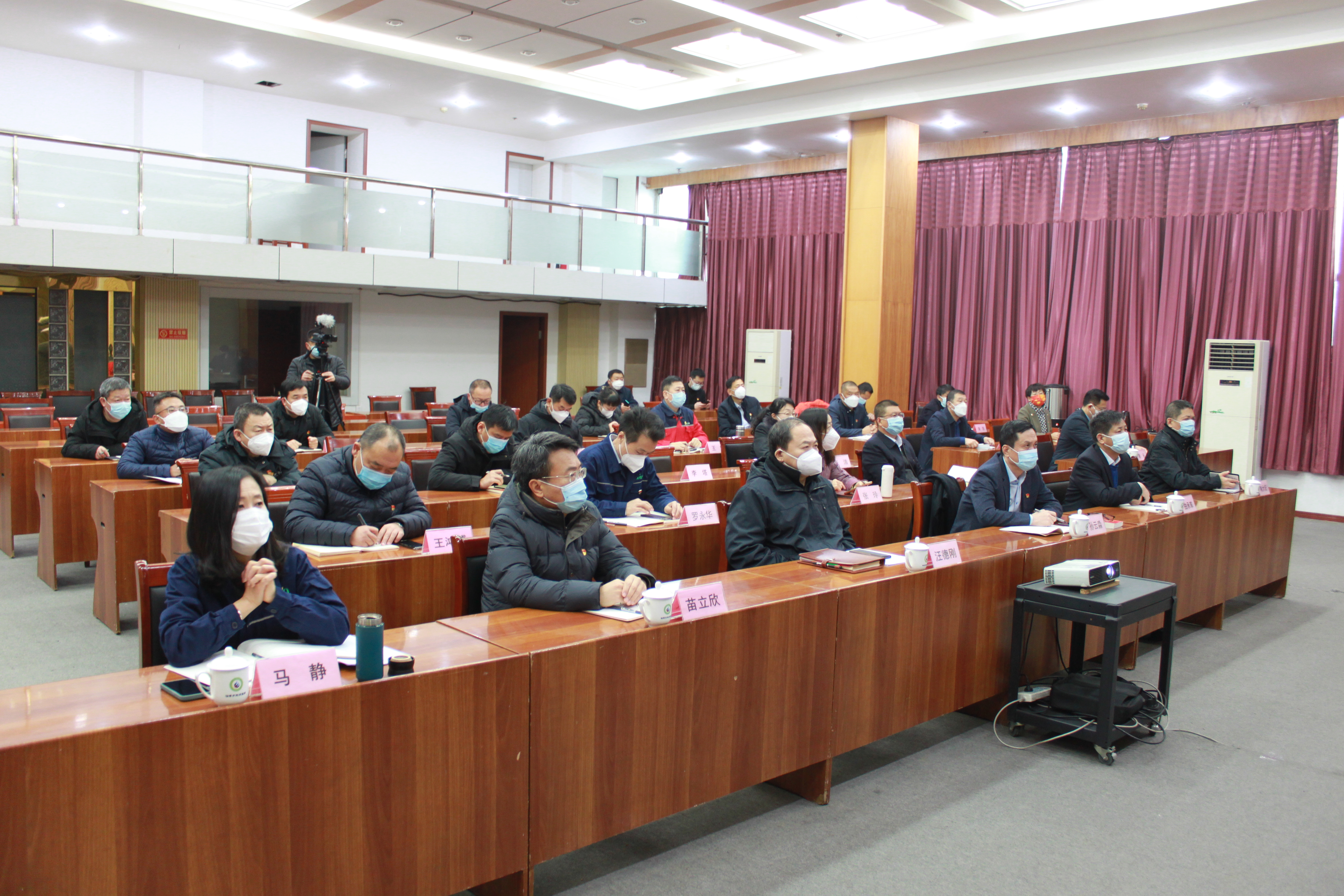 市能源集團組織開(kāi)展學(xué)習貫徹黨的二十大精神宣講報告會(huì )(圖3)